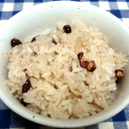 餅米はもちもち、小豆はほくほくでとっても美味しいお赤飯ができました。
缶詰は保存もきくので常備しておくといいですね。
ごちそうさまでした(*‘ω‘ *)